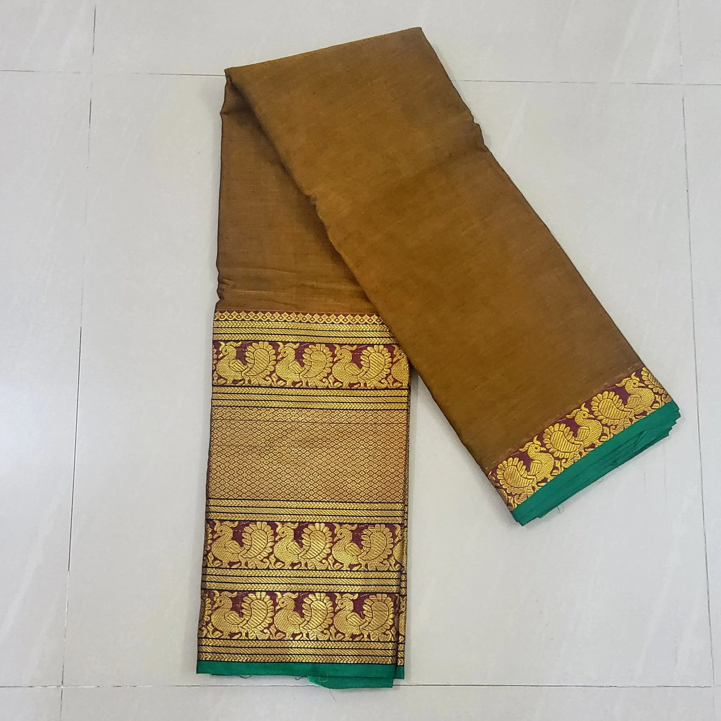 Narayanpet Cotton Saree with Broad Kanchi Border